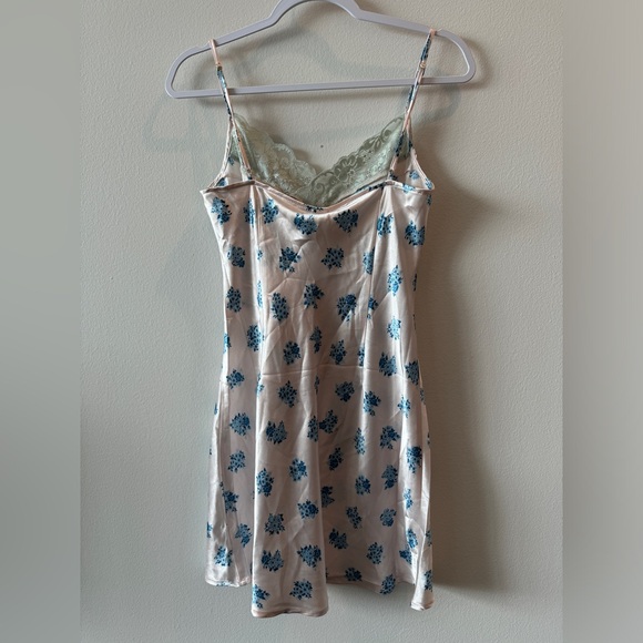 🆕 NWT - Free People x We are HAH - Let it Slip Dress in Ditsy Floral - Size Med - Picture 4 of 6